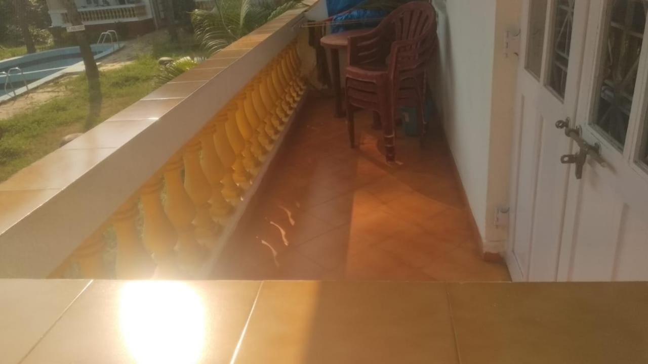 Contemporary Studio Apartment In Calangute, Goa Exteriör bild